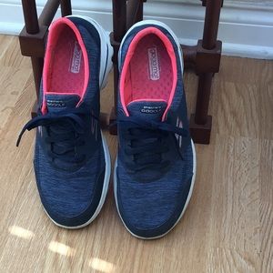 Sketchers golf shoes Size 9